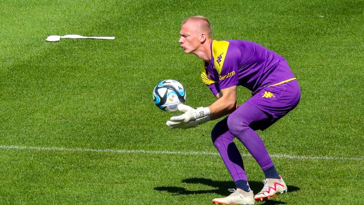 Monti: “Ruolo del portiere delicato, serve una scelta sul titolare. Ricordate Neto?” - immagine 1