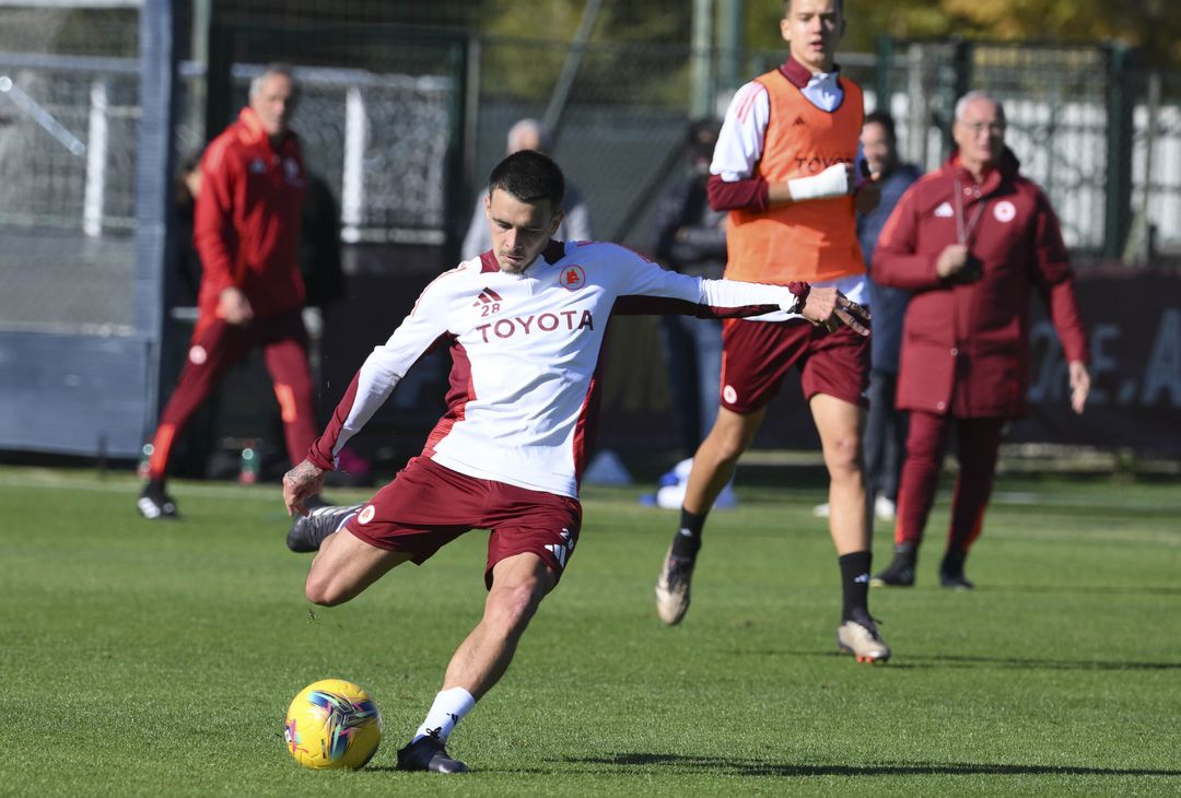 Trigoria, terzo allenamento di Ranieri sotto gli occhi di Tommasi – FOTO GALLERY - immagine 24