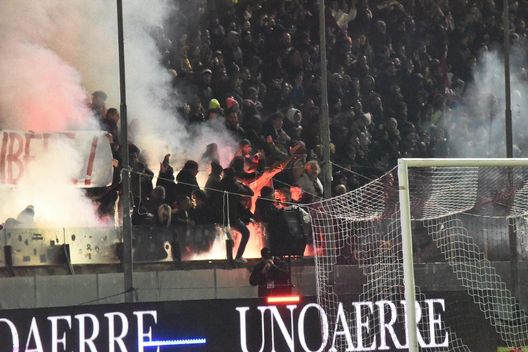 Multe, squalifiche, sciopero del tifo e blitz perugino: tutto questo al derby di Arezzo…- immagine 2