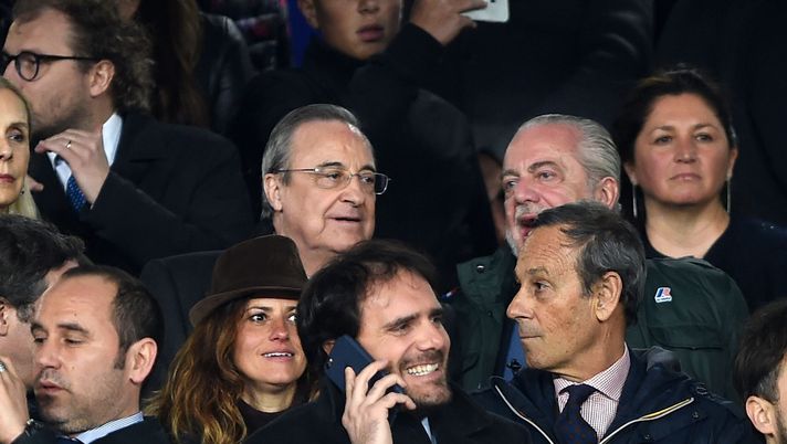 NAPLES, ITALY - MARCH 07: Aurelio De Laurentiis, President of SSC Napoli, and Florentino Perez, President of Real Madrid FC, are seen prior to the the UEFA Champions League Round of 16 second leg match between SSC Napoli and Real Madrid CF at Stadio San Paolo on March 7, 2017 in Naples, Italy. (Photo by Francesco Pecoraro/Getty Images) L’architetto Zavanella: “Stadio nuovo in un anno? De Laurentiis è un sognatore” - immagine 1