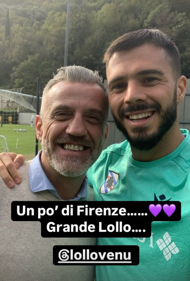 FOTO-Flachi agli allenamenti della Samp incontra un ex viola: “Un po’ di Firenze”- immagine 2