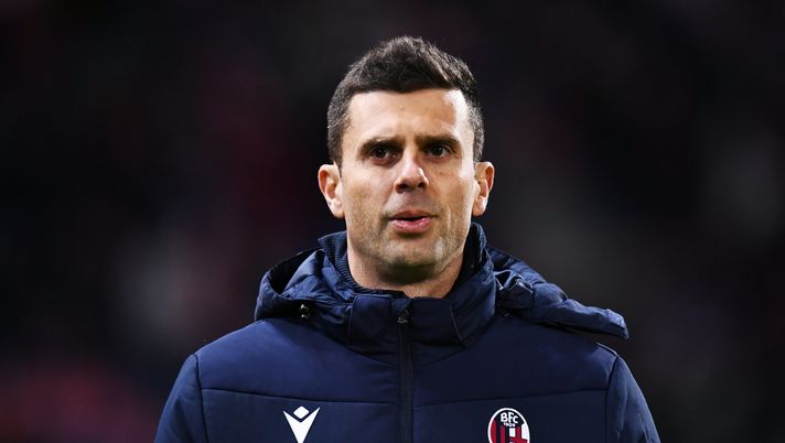 BOLOGNA, ITALY - JANUARY 23: Thiago Motta, Head Coach of Bologna FC, looks on prior to the Serie A match between Bologna FC and US Cremonese at Stadio Renato Dall'Ara on January 23, 2023 in Bologna, Italy. (Photo by Alessandro Sabattini/Getty Images) Bologna ed Europa: connubio possibile? - immagine 1