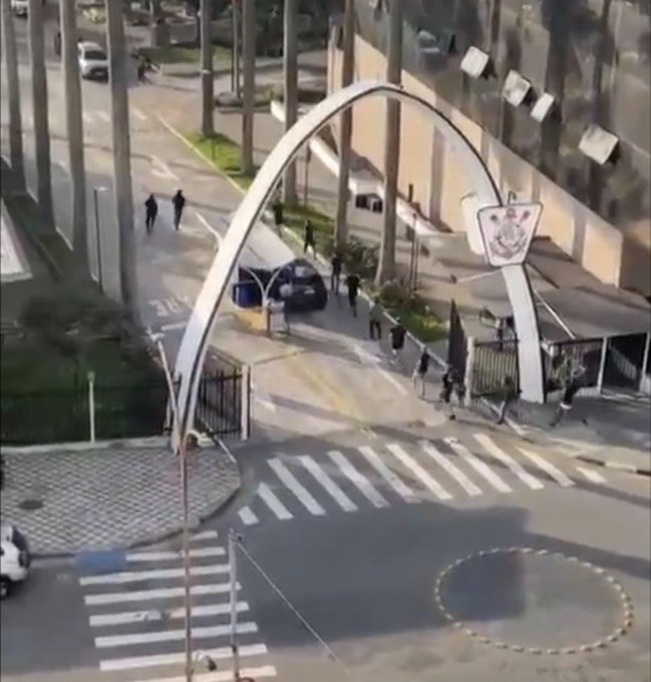 Corinthians, pre-derby burrascoso: la Polizia indaga 33 tifosi- immagine 2