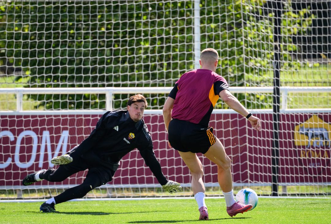 Roma, il secondo giorno di ritiro al St. George’s Park – FOTO GALLERY - immagine 18