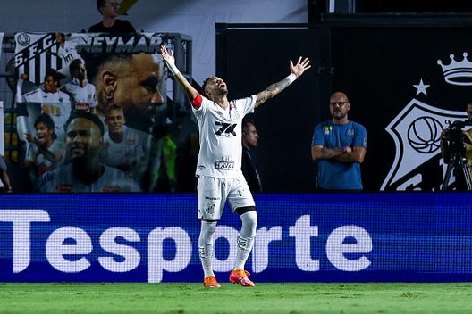 Santos, Neymar eroico. Segna con il menisco dolorante e scoppia in lacrime- immagine 2