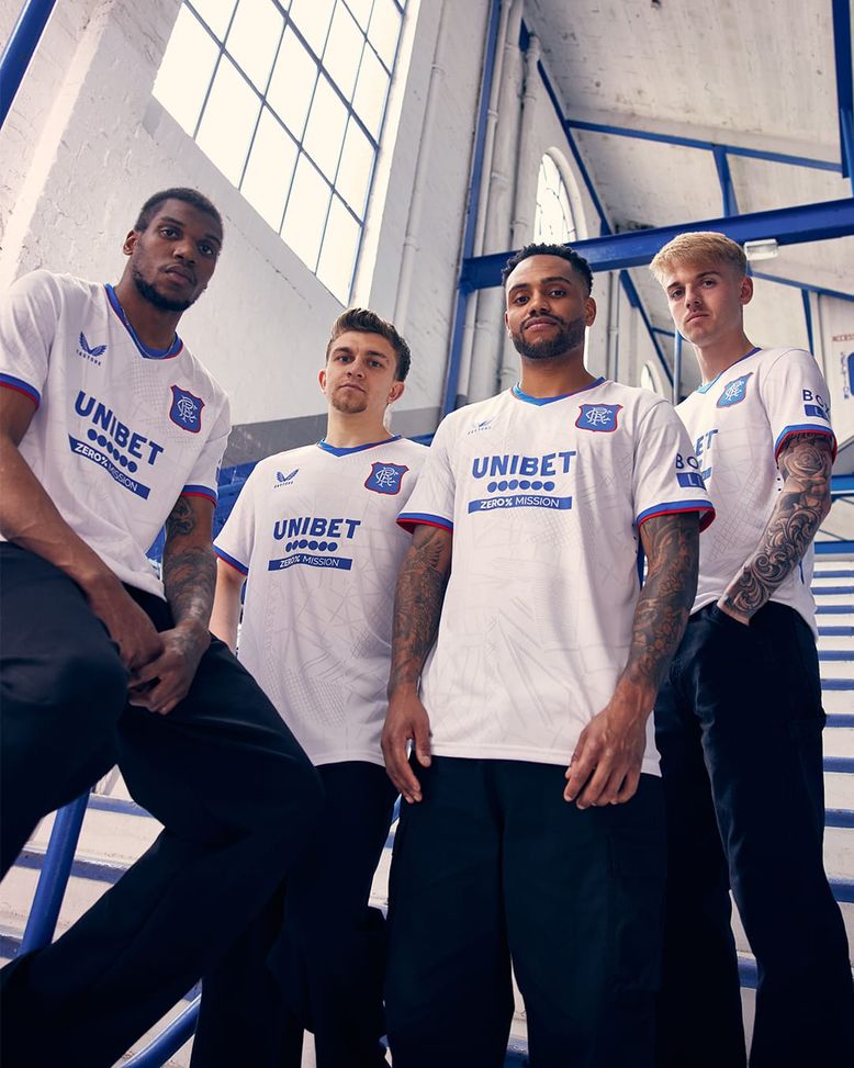 Rangers, post Old Firm: nuova divisa da trasferta ispirata allo stadio di Ibrox- immagine 2