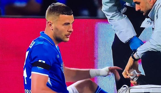 Infortunio per Alessandro Buongiorno costretto al cambio anzitempo. Il centrale viene sostitutito da Rafa Marin infortunio Buongiorno