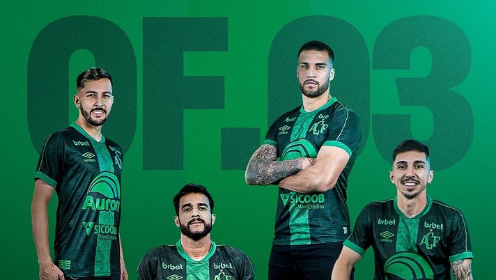 Chapecoense, ecco la terza maglia: si ispira alla Copa Sudamericana 2016 - immagine 1