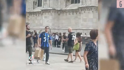 Inter-Milan, maglia ‘speciale’ per un tifoso | VIDEO