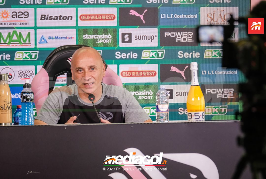 FOTO PALERMO, verso il Modena: Eugenio Corini in conferenza stampa (GALLERY) - immagine 24