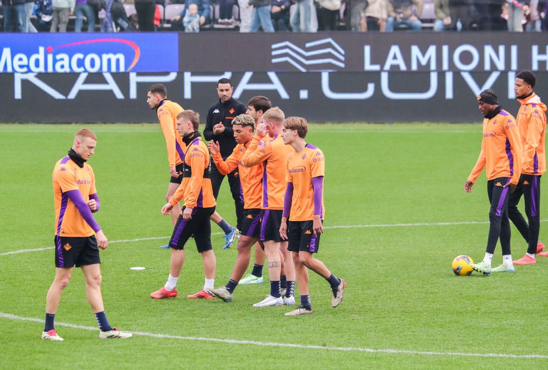 Gallery VN – Allenamento a porte aperte della Fiorentina, le immagini più belle - immagine 170