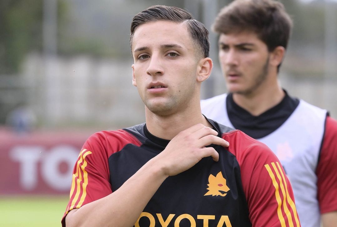 Ripresa a Trigoria, Belotti e Spinazzola guidano i ‘bambini’ – FOTO GALLERY - immagine 26