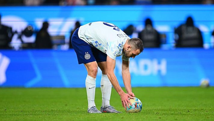 CdS – Se parte de Vrij l’Inter non andrà su un centrale. L’olandese… - immagine 1