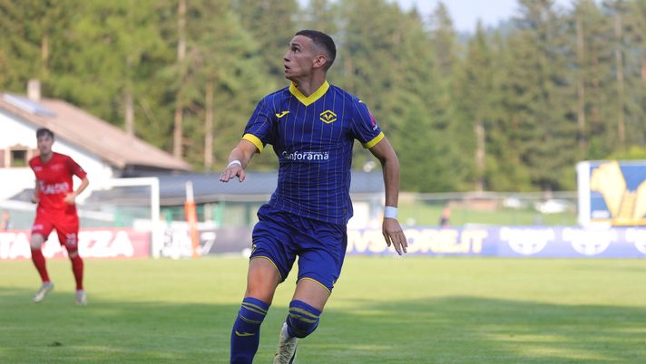 Mercato Verona in uscita, Mitrovic verso il Leuven - immagine 1