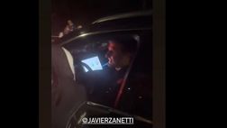 VIDEO / Inter-Torino: Zanetti in macchina a fine partita, i tifosi lo fermano