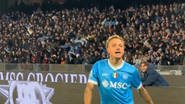 Noa Lang finalmente si è sbloccato: esultanza con promessa ai tifosi – IL VIDEO Noa Lang finalmente si è sbloccato: esultanza con promessa ai tifosi – IL VIDEO - immagine 1