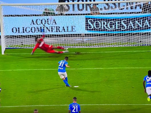 FINALE! Napoli-Sassuolo 2-0: Garcia sorride con Osimhen e Di Lorenzo, punteggio pieno! - immagine 3