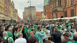 VIDEO VN – Stasera finale di Conference, i tifosi del Betis cantano a Breslavia