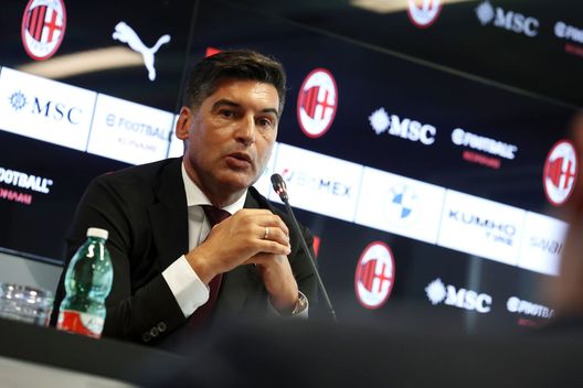 CAIRATE, ITALIA - 8 LUGLIO: Paulo Fonseca, allenatore del Milan, in conferenza stampa a Casa Milan l'8 luglio 2024 a Milano, Italia. (Photo by Giuseppe Cottini/AC Milan via Getty Images) Fonseca in conferenza stampa