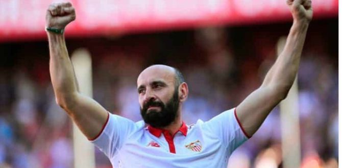 Monchi, ex direttore sportivo del Siviglia. Antonio Lappì sta pensando di coinvolgerlo nell'acquisto del club andaluso Il Siviglia verso un nuovo inizio: noto imprenditore si propone per l’acquisto- immagine 2