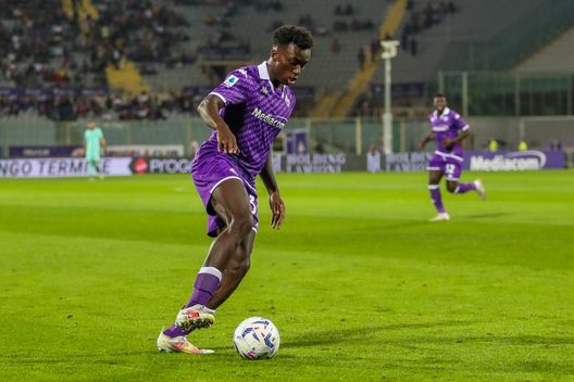 Kayode e uno stipendio a salire: la Fiorentina mette le basi per il futuro- immagine 2