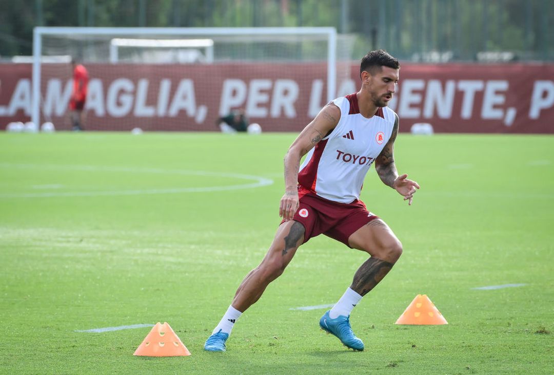 Roma, rifinitura a Trigoria alla vigilia di Cagliari: c’è Dybala – FOTO GALLERY - immagine 17