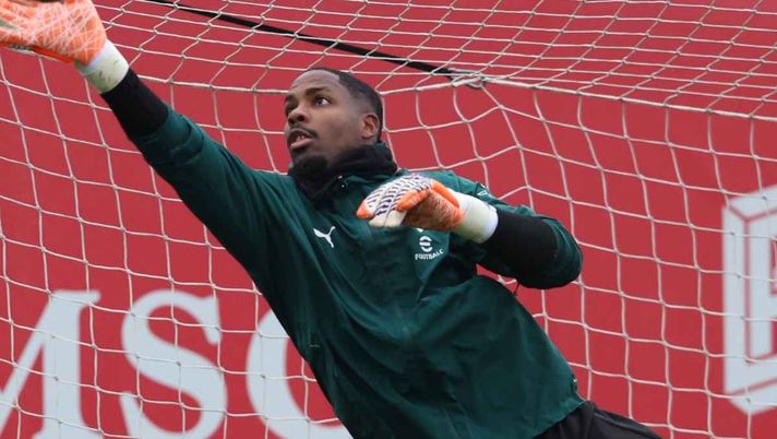 Ambrosini: 'Rinnovo di Maignan? Normale che ci si parli, lo facevo anch'io quando ...'