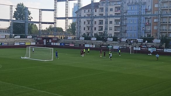 Filadelfia, allenamento a porte aperte: circa 300 tifosi, affetto per Baroni - immagine 15