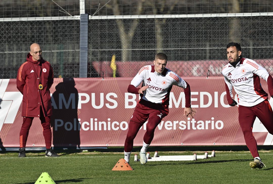 Verso Roma-Sampdoria: la ripresa degli allenamenti a Trigoria – FOTO GALLERY - immagine 9