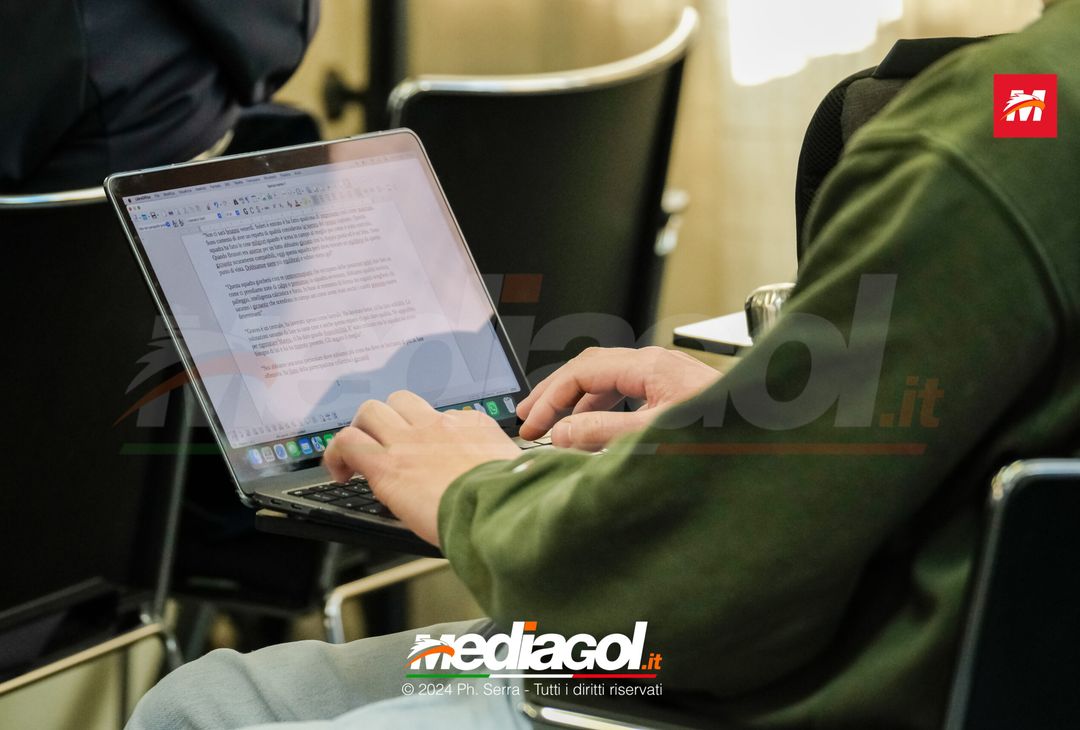 FOTO PALERMO, verso il Catanzaro: il tecnico Corini in conferenza (GALLERY) - immagine 16