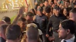 Che energia per Politano! Abbandona la cena Scudetto ballando sopra i cori dei tifosi