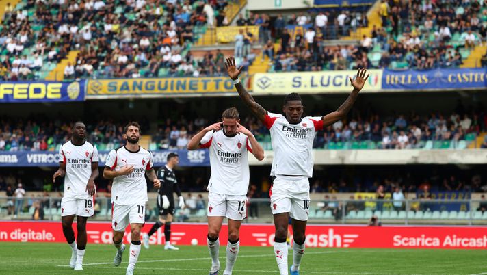 Milan, le prime pagine dei quotidiani: per la Rosea è puro cinismo. Tuttosport: “2° posto e nuove bufere” - immagine 1