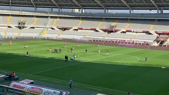 Torino-Crotone, le ultime dai campi: termina il riscaldamento- immagine 3