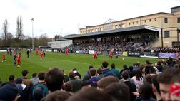 Il Calcio a Londra – Alla scoperta del Dulwich Hamlet: allo stadio si entra con i cani e c’è un autolavaggio