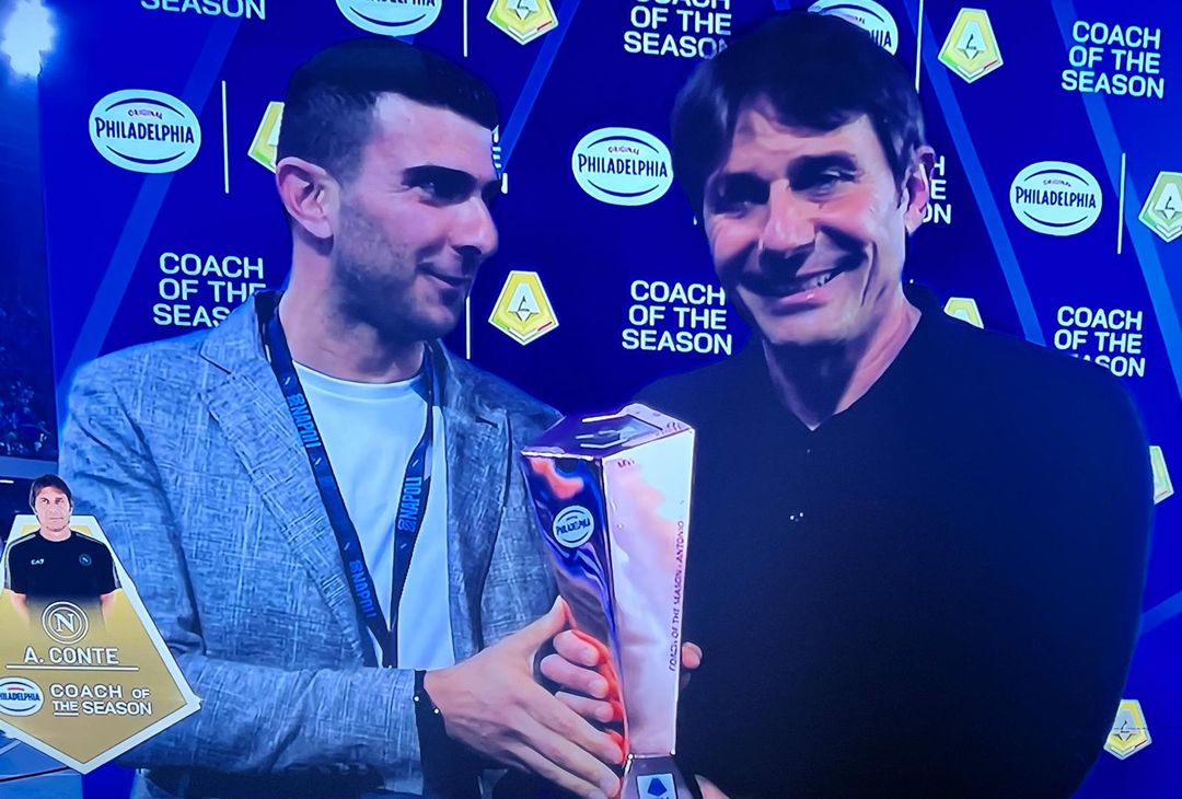 GALLERY Antonio Conte eletto miglior allenatore della stagione di Serie A - immagine 2