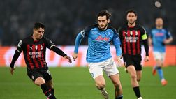 Champions League, Kvaratskhelia premiato come miglior giovane
