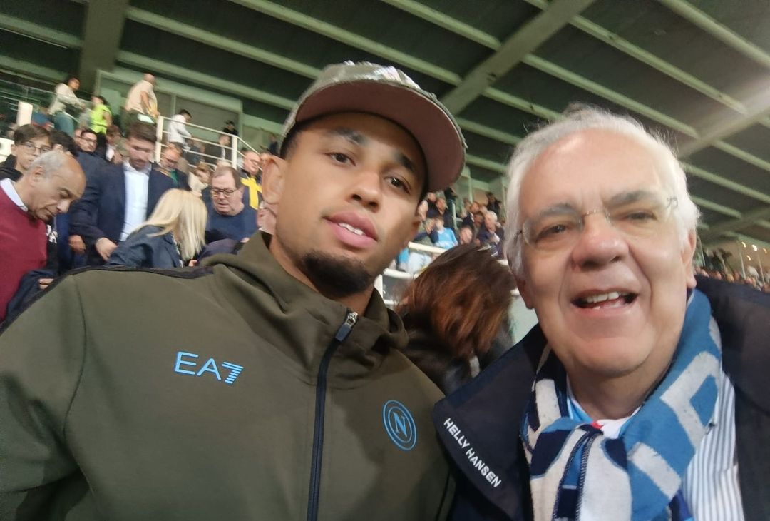 GALLERY Da Buongiorno a Lobotka, tribuna d’onore al Tardini per Parma-Napoli - immagine 5