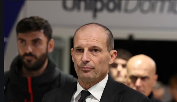 Allegri al suo arrivo a Cagliari allegri-firma-museo-stadio-cagliari-milan