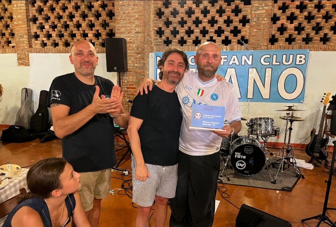 Festa di fine anno per il Napoli Fan Club Milano: presenti tre ospiti speciali! – LE FOTO - immagine 11