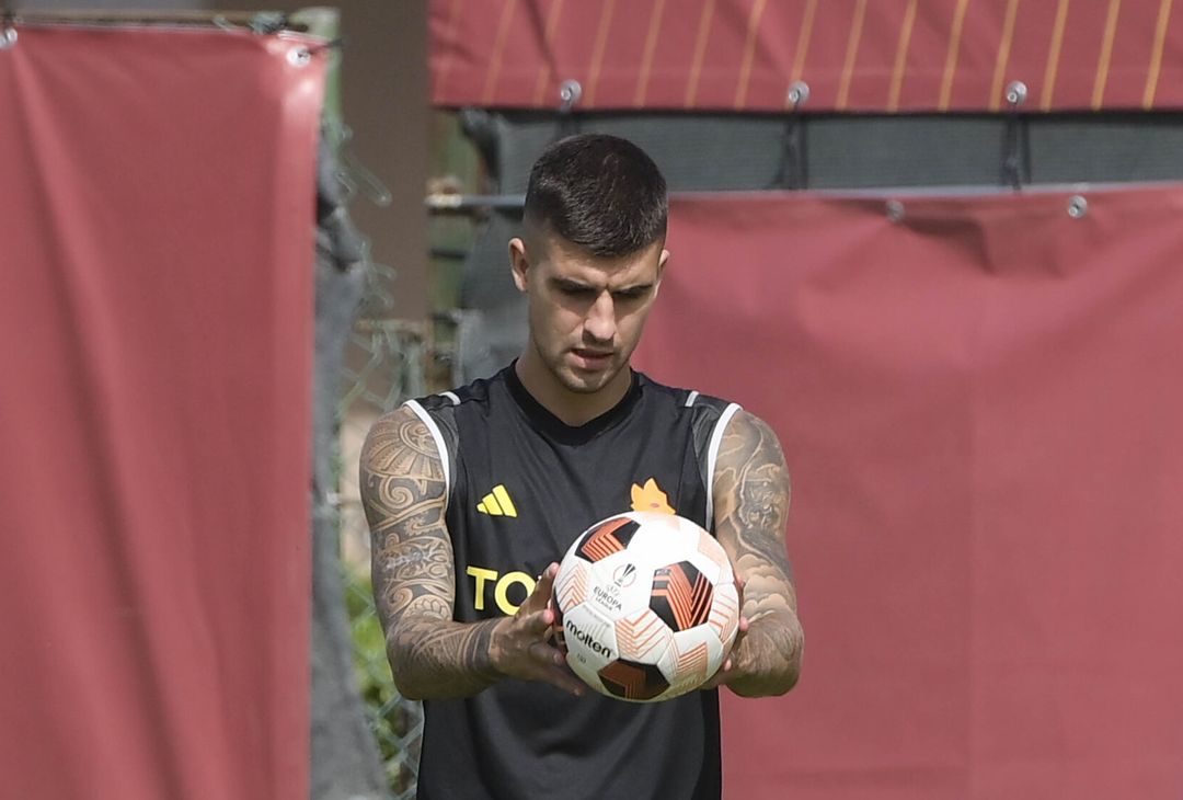 Roma al lavoro per preparare la partita contro lo Sheriff – FOTO GALLERY - immagine 9