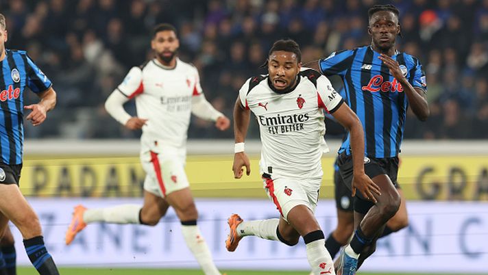 BERGAMO, ITALY - OCTOBER 28:  Christopher Nkunku of AC Milan in action durin the Serie A match between Atalanta BC and AC Milan at Gewiss Stadium on October 28, 2025 in Bergamo, Italy. (Photo by Claudio Villa/AC Milan via Getty Images)  qui-bergamo-polli-alla-diavola