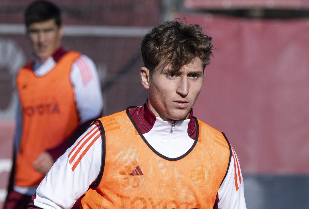 Trigoria, lavoro sul campo in vista dell’Atalanta. C’è Shomurodov – FOTO GALLERY - immagine 14