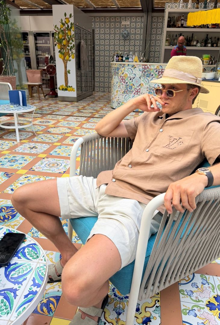 Zielinski è tornato a Napoli per una vacanza in location da sogno – LA GALLERY - immagine 4