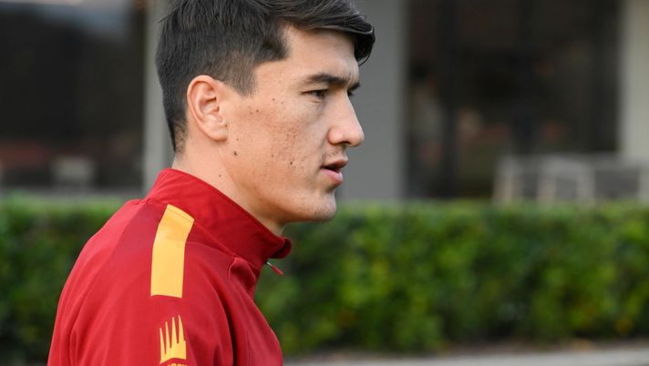 Mercato Roma, Shomurodov pronto ad approdare al Cagliari: operazione in chiusura - immagine 1