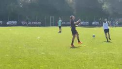 VIDEO Ritiro Palermo, Segre sbaglia il tocco e si dispera: ne approfitta Marconi