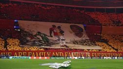 Galatasaray, coreografia da brividi per Osimhen: “Noi siamo una famiglia, e la famiglia è tutto”