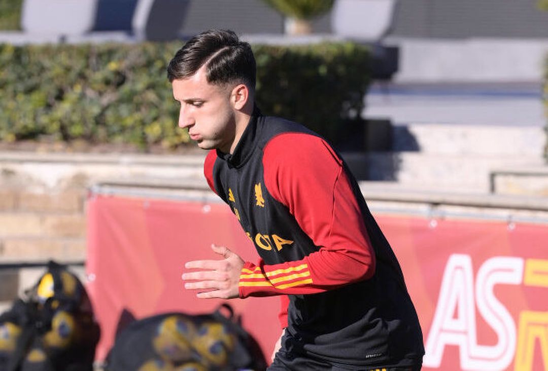 Roma, la ripresa degli allenamenti a Trigoria – FOTO GALLERY - immagine 21