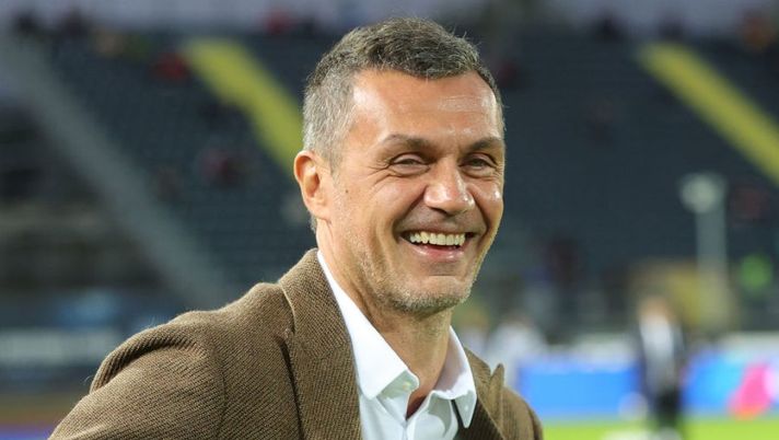 EMPOLI, ITALY - OCTOBER 01: Paolo Maldini of AC Milan looks on during the Serie A match between Empoli FC and AC MIlan at Stadio Carlo Castellani on October 1, 2022 in Empoli, Italy. (Photo by Gabriele Maltinti/Getty Images) Romano – Italia, Maldini contattato dalla Federazione. Prima il direttore tecnico e poi il ct - immagine 1