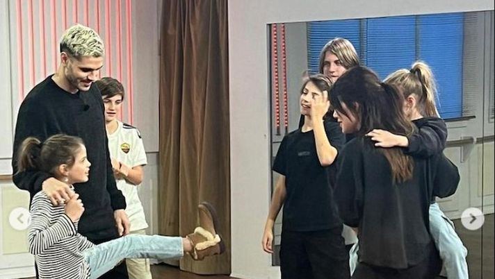 Wanda in semifinale a Ballando: Icardi e i figli la raggiungono a Roma - immagine 1