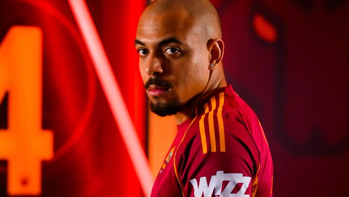 Rensch e il “benvenuto” a Malen: sui social ricorda l’assist del 2021 con l’Olanda - immagine 1